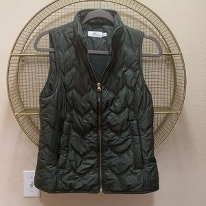 VINEYARD VINES ARMY GREEN PUFFER VEST